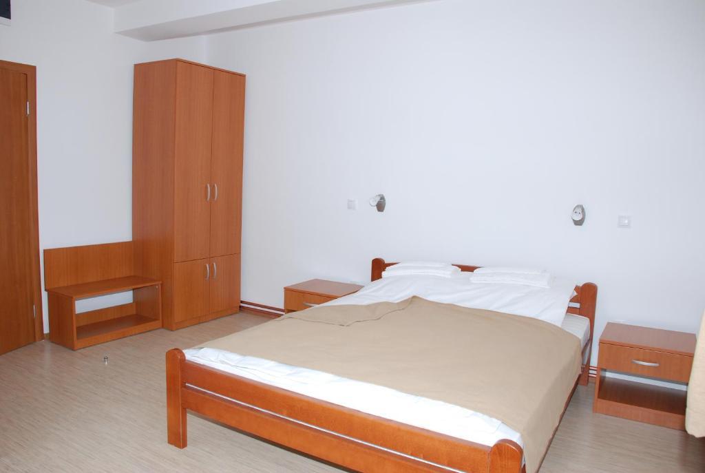 M Garni Hotel Vranje Habitación foto